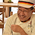 プロフィール