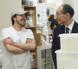 竹谷さんとのパン談義もはずむ