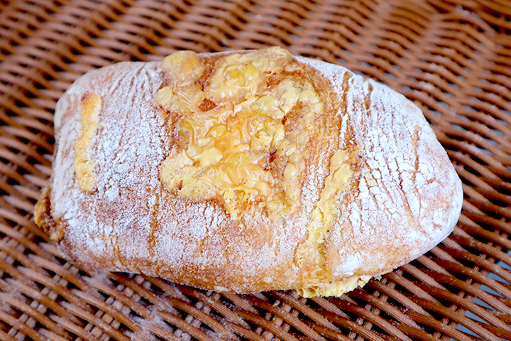 セロリチーズリュスティック 430円（税込）