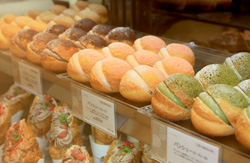 土産に人気な「パンシュー」（231円）