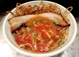 季節限定のベジポタミートソース麺 800円