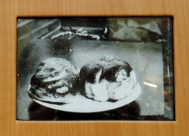 80年以上前の写真に三色パンの姿がある