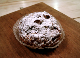 シュークリーム　210円