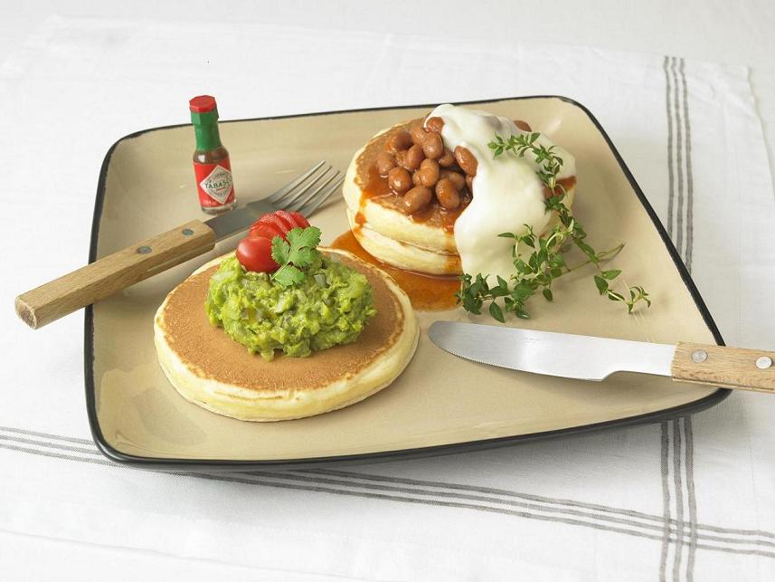 アボカドのチリビ－ンズのメキシカンホットケ－キ