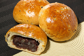 １７穀塩あんぱん