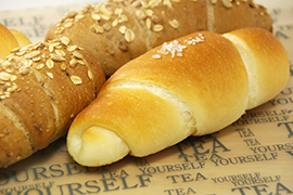 穀物香る塩ロ－ル