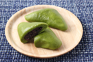 抹茶の三角蒸し