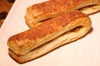 チ－ズとクルミのお食事ペピット