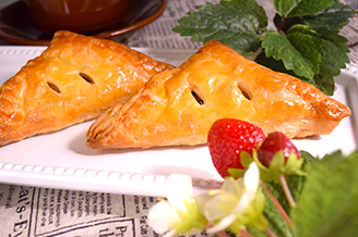 あん餅パイ（いちご大福）