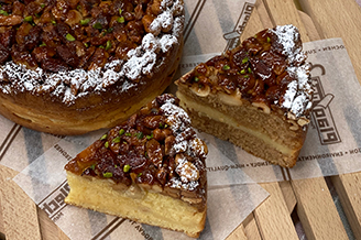 4種ナッツのしっとりケーキ