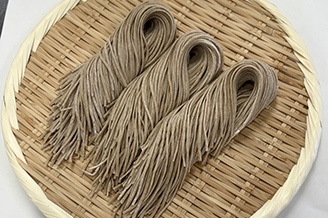 高食物繊維小麦粉「アミュリア」使用　そば　